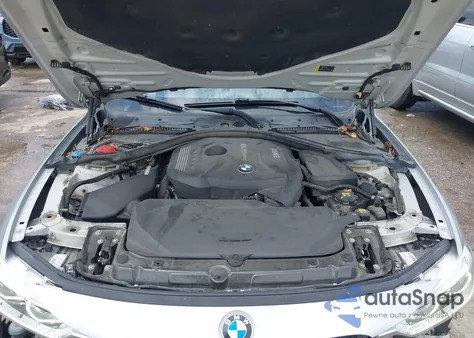 2017 BMW 330I xDrive z USA, uszkodzony, nr VIN WBA8D9G38HNU61731